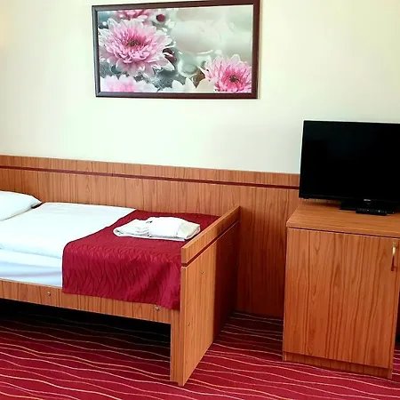 Diana Club 3* Budapest