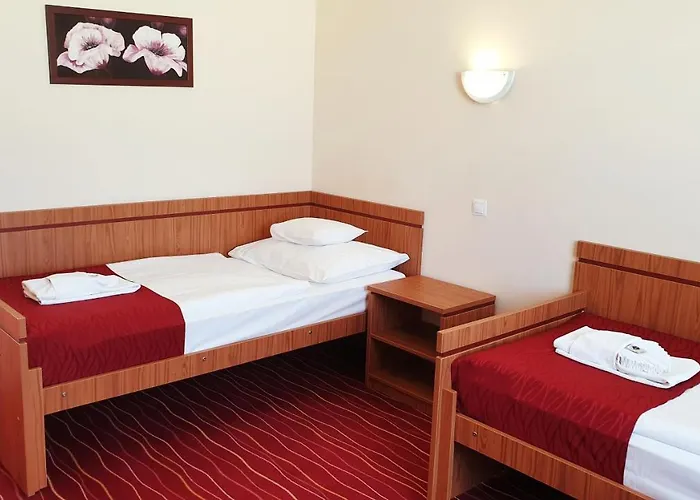 Diana Club Szálloda