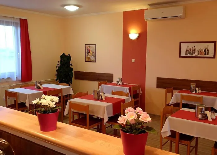 Diana Club