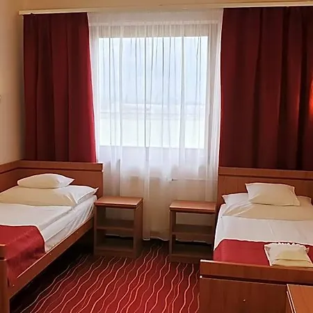 Diana Club Hotel 3*
