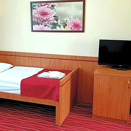 Diana Club Hotel Budapest