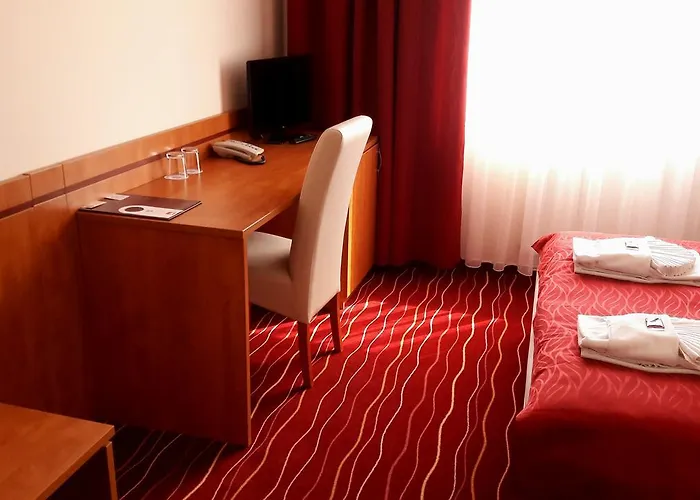 다이아나 클럽 호텔 3*