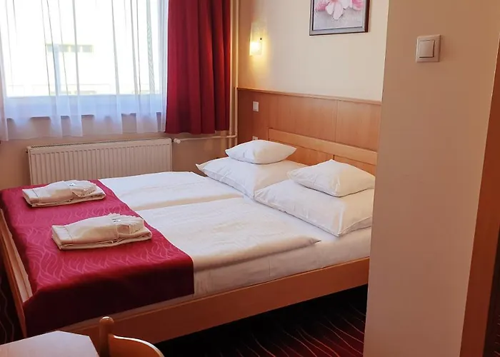 Отель Diana Club 3*