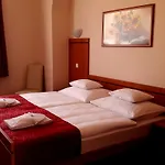 Diana Club 3* Budapesta